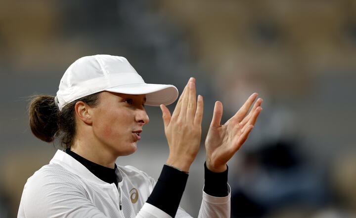 Iga Świątek podczas French Open / autor: PAP/EPA