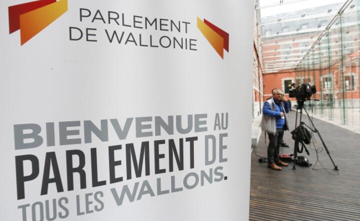 fot. PAP/EPA/Julien Warnand