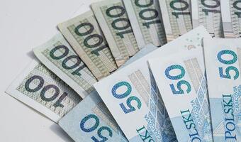 Za co płaci Energa? Problemy z Czarnymi Słupsk, Sałatą i Grzegorzem Schetyną