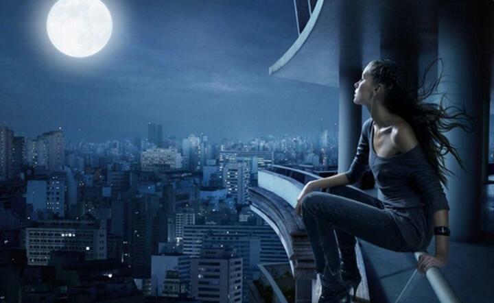 http://athomewithpurvail.blogspot.com/2011/09/folklore-gave-each-moon-name-according.html