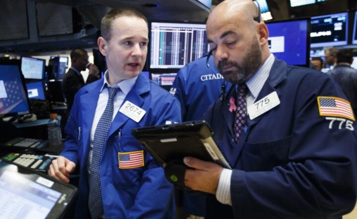 Maklerzy na Wall Street, fot. PAP/EPA/Justin Lane