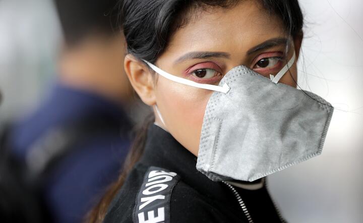 Epidemia trwa / autor: PAP/EPA/PIYAL ADHIKARY
