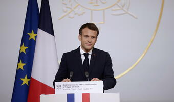 Generałowie ostrzegali ws. islamizmu. Bierze się za nich Macron