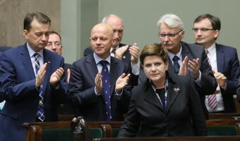 Rząd Beaty Szydło uzyskał wotum zaufania
