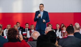 Morawiecki: Od 1 stycznia zamrażamy cenę prądu do 2000 kWh