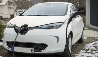 Wątpliwości wobec elektryków. Czego obawiają się polscy klienci?