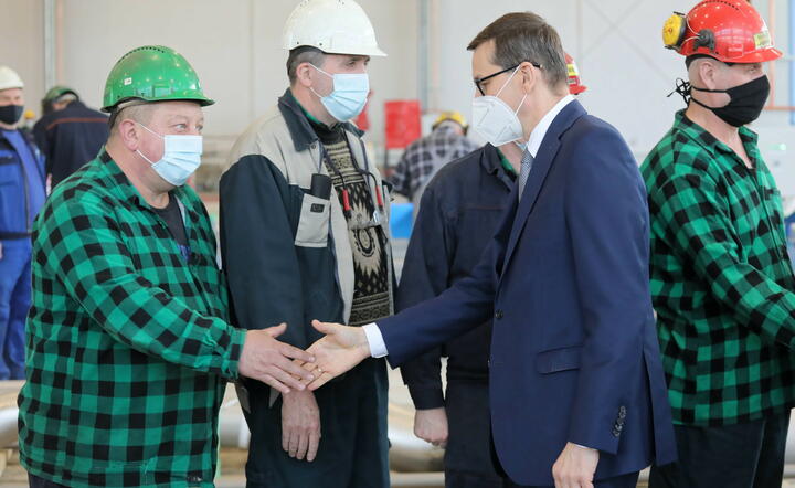 Mateusz Morawiecki w zakładach ENERGOP / autor: PAP