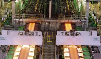 Porozumienie w ArcelorMittal Poland: 125 zł podwyżki i co najmniej 1 tys. zł nagrody