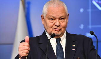 Glapiński: Czeka nas obniżenie wzrostu, ale i inflacji