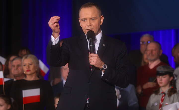Prezydent RP Karol Nawrocki podczas spotkania z mieszkańcami Hajnówki / autor: PAP/Artur Reszko