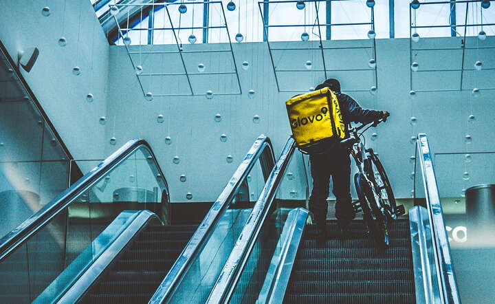 Glovo jest obecne w 25 krajach na świecie / autor: Pixabay