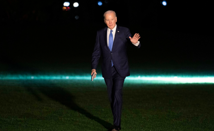 Joe Biden / autor: PAP/EPA/BONNIE CASH / POOL