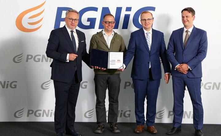 Ciężarówki przesiadają się na gaz. LNG ostro w górę!