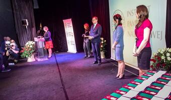 Krzyż Wolności i Solidarności dla Grażyny Raszkowskiej