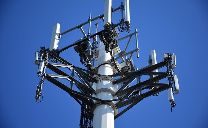 Chiny zamierzają walczyć w sprawie brytyjskiej sieci 5G / autor: Pixabay