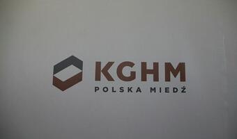 KGHM opływa w miedź, srebro i zyski