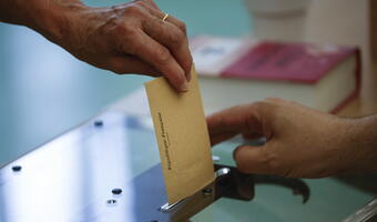 Francja: Trwa głosowanie w II turze wyborów parlamentarnych