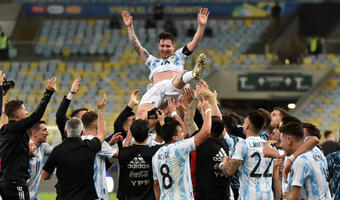 Więcej niż piłkarz. Messi elektryzuje nie tylko na boiskach