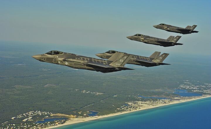 myśliwce F-35, zdjęcie ilustracyjne / autor: Pixabay