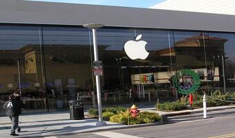 Pracują 77 godzin na tydzień by uszczęśliwić nabywców iPhone 6