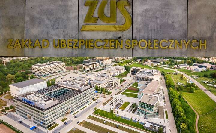 ZUS z bazą danych w chmurze