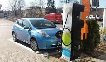 Motoryzacja nie wierzy w elektromobilność