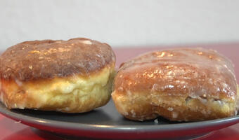 Które pączki mają najmniej kalorii?