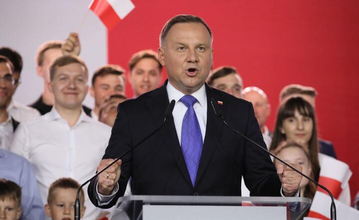 prezydent Andrzej Duda podczas wieczoru wyborczego w Pułtusku / autor: PAP/Leszek Szymański