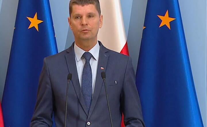 Minister Edukacji Dariusz Piontkowski.  / autor: KPRM