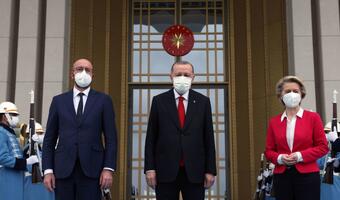 Francuskie media o "sofagate": UE słaba wobec silnych i silna wobec słabych