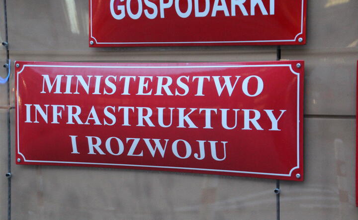 autor: Jacek Karnowski