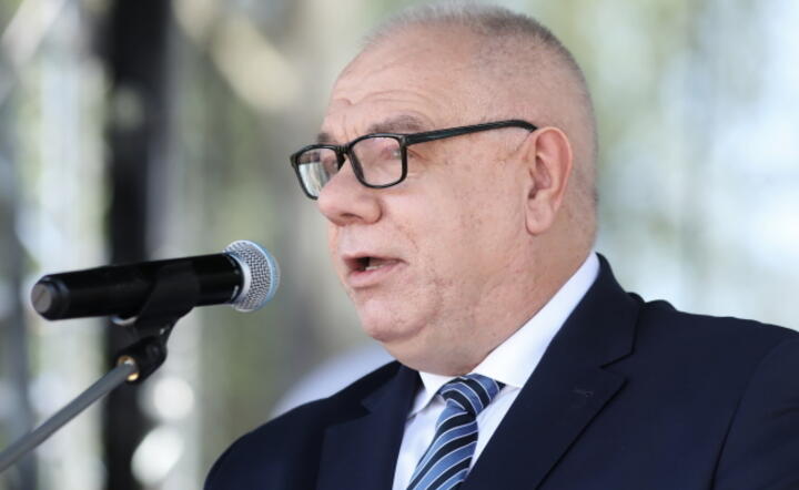 Minister aktywów państwowych Jacek Sasin przemawia podczas Dożynek Wojewódzkich w Wasilkowie / autor: PAP/Artur Reszko