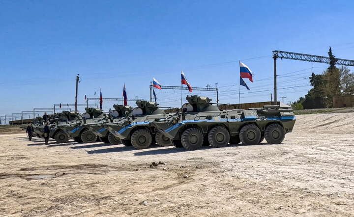 Rosyjskie "jednostki pokojowe" cofają się z Azerbejdżanu / autor: PAP/EPA/RUSSIAN DEFENCE MINISTRY PRESS SERVICE / HANDOUT