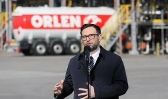 Obajtek: 70 proc. ropy spoza kierunku rosyjskiego