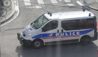 200 imigrantów napadło na supermarket we Francji