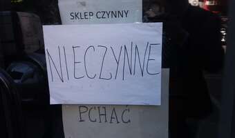 Małe sklepy wymierają