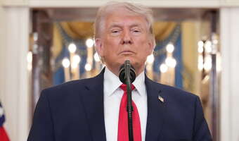 Trump wprowadza 100 proc. cła na leki. Podano, jak ich uniknąć