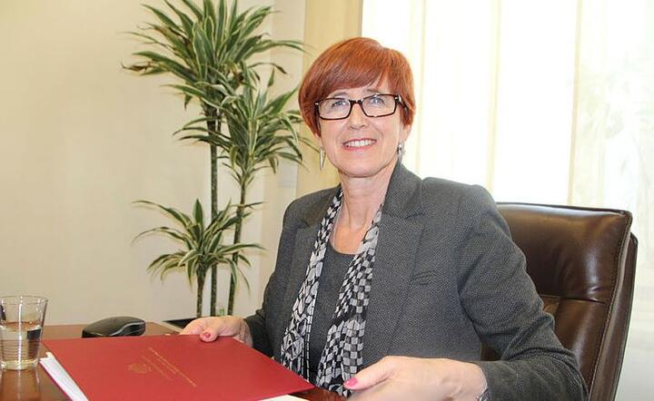 Rafalska: Komisja Europejska chce odpowiedzi? Niech poczeka
