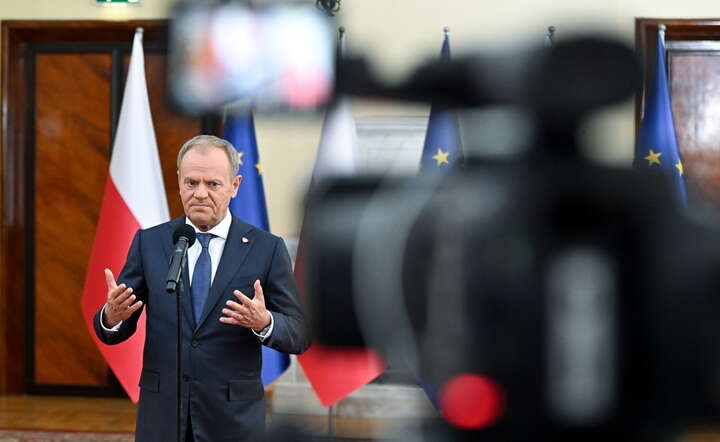  Premier Donald Tusk podczas konferencji prasowej po posiedzeniu rządu / autor: PAP/Radek Pietruszka