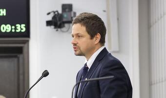 Trzaskowski sprawę bonifikat zrzuca na PiS