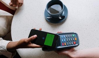 Smartfon jako środek płatniczy staje się celem hakerów