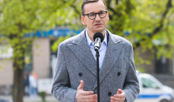 Premier: liczba wypadków na drogach spadła od 2015 roku