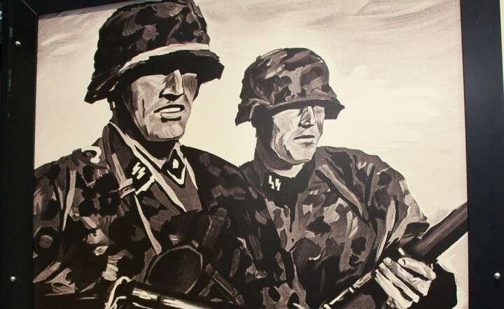 Fragment plakatu rekrutacyjnego Waffen SS w Belgii. Zdjęcie z wystawy "Kolaboranci Niemiec" z 2018 r. w Muzeum II Wojny Światowej w Gdańsku / autor: Fratria / MK
