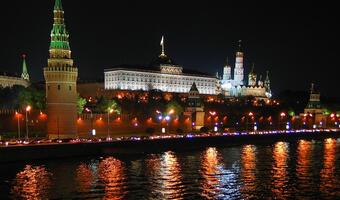 Moskwa twierdzi, że udaremniono atak dronów na most na Krym