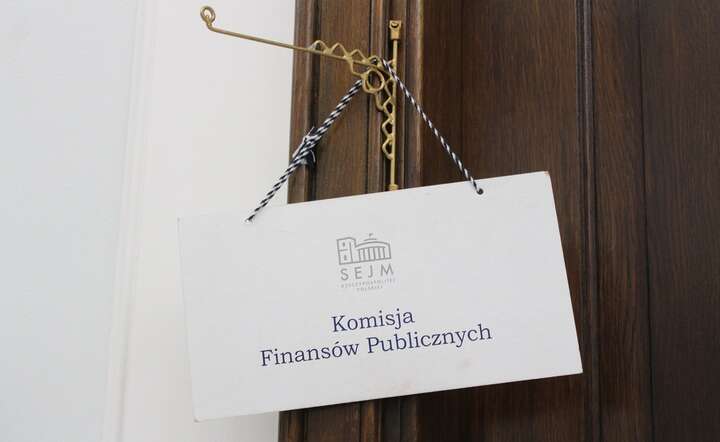 Sejm jako pierwszy rozpatruje projekt ustawy budżetowej. Główny ciężar prac merytorycznych koncentruje się w sejmowej Komisji Finansów Publicznych / autor: Fratria