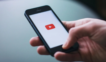 YouTube blokuje kanały powiązane z państwowymi mediami Rosji