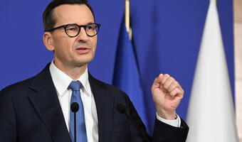 Premier: odrzucam cały paragraf konkluzji szczytu RE dot. migracji