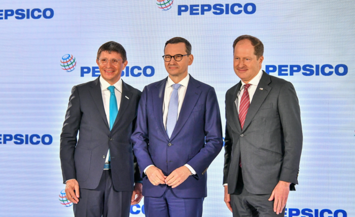 ŚWIĘTE OTWARCIE ZAKŁADU PRODUKCJI PEPSICO / autor: PAP/Maciej Kulczyński