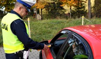 Akcja Znicz: 32 zabitych i 590 pijanych kierowców