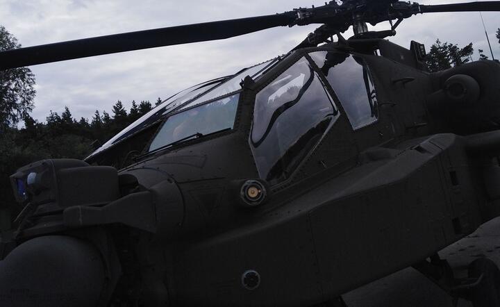 Śmigłowiec Apache podczas pokazów lotniczych LOTOS Aerobaltic 2019 / autor: fot. Arkady Saulski